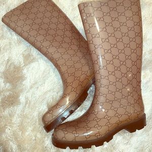 Authentic Gucci Women’s Rain Boots ☔️MAKE AN OFFER